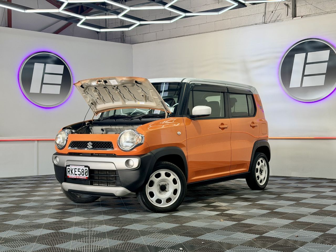 Vehicle image 3