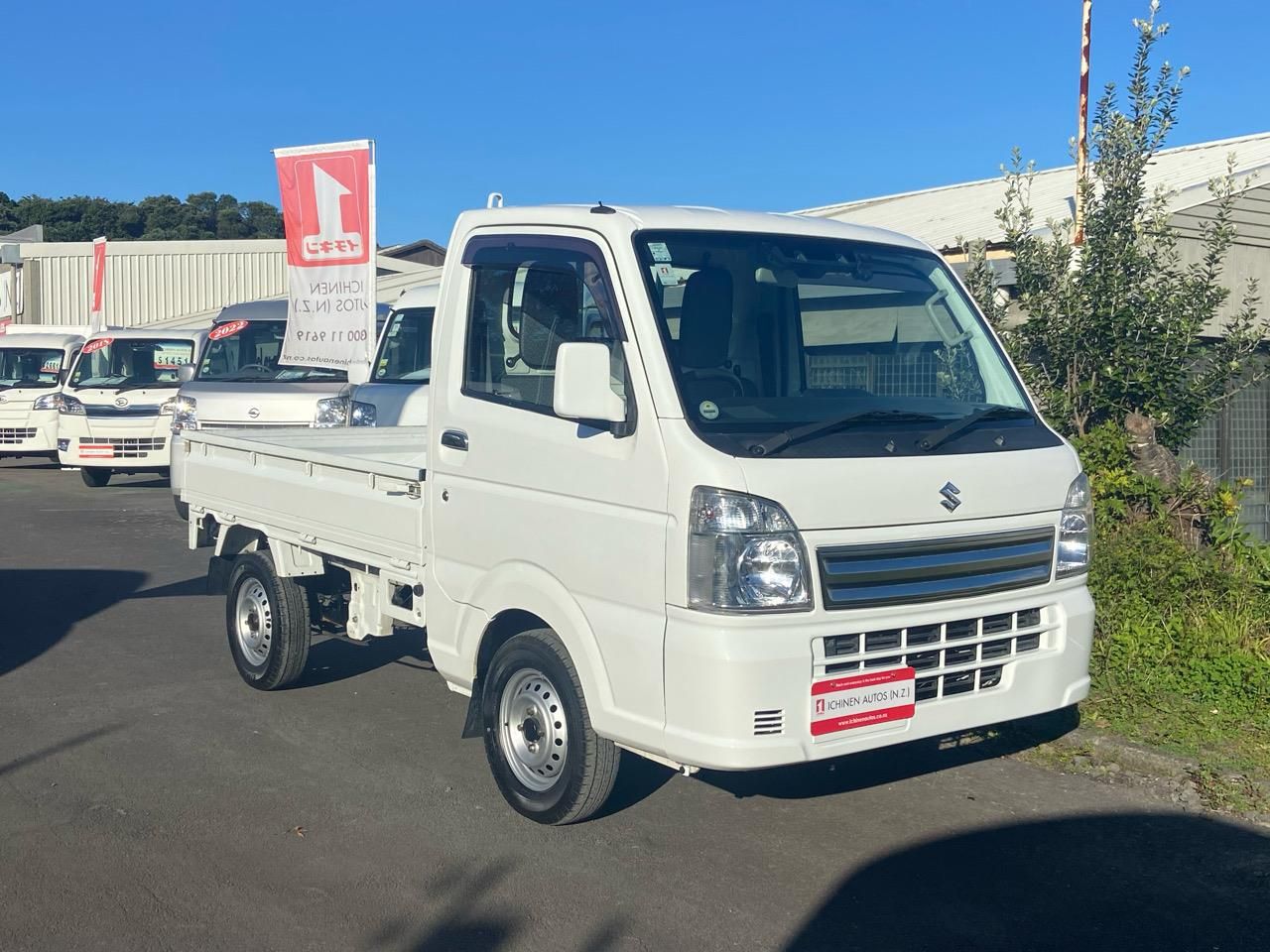 Vehicle image 3