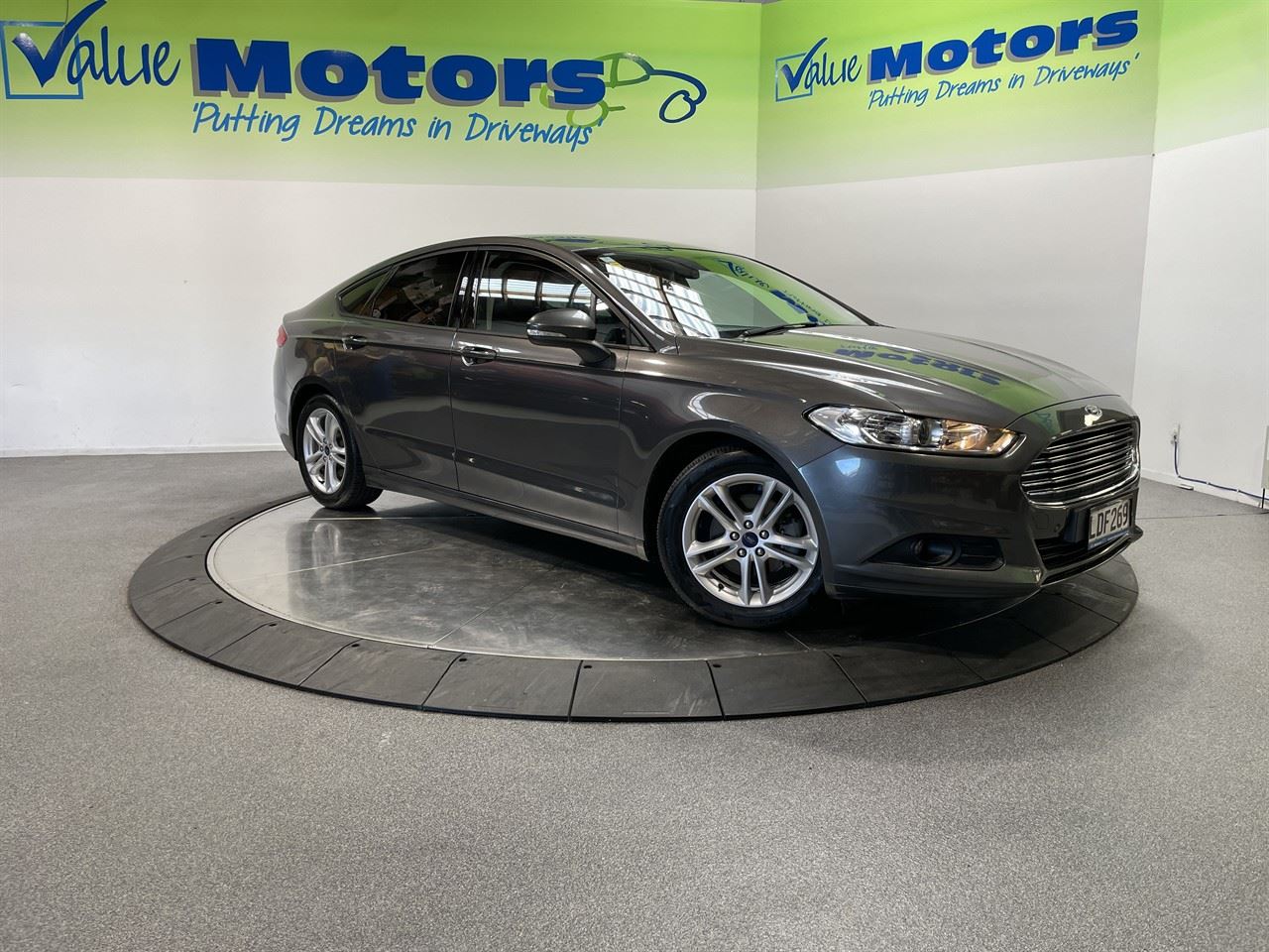 Vehicle image 1