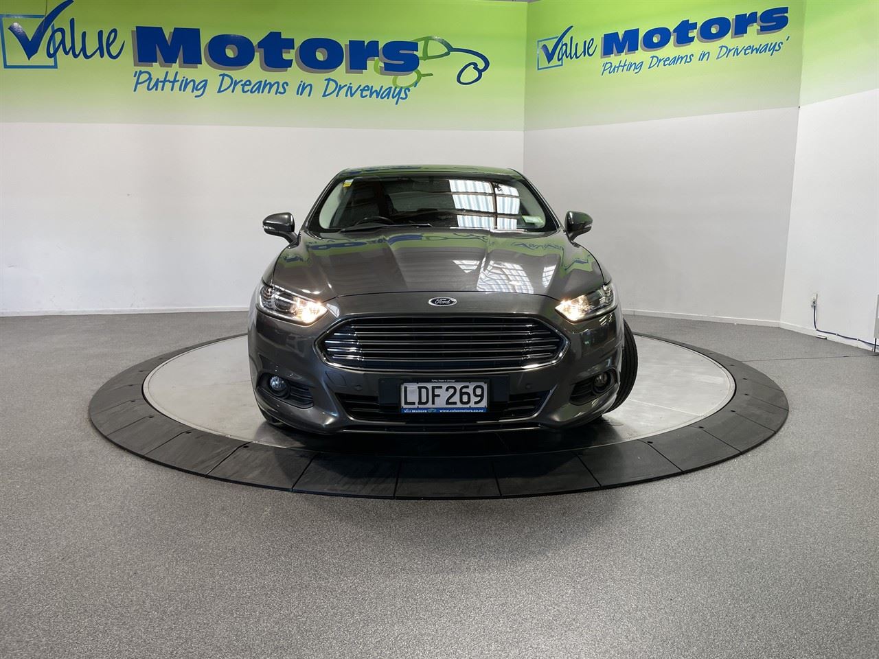 Vehicle image 2