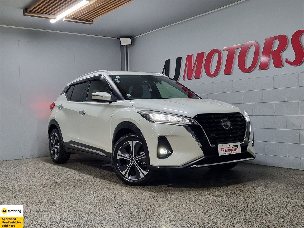 Vehicle image 1