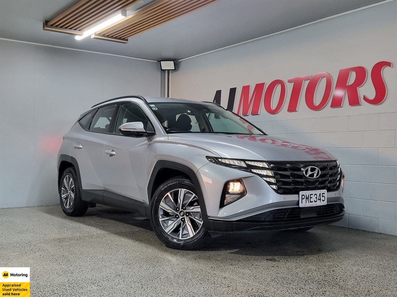 Vehicle image 1