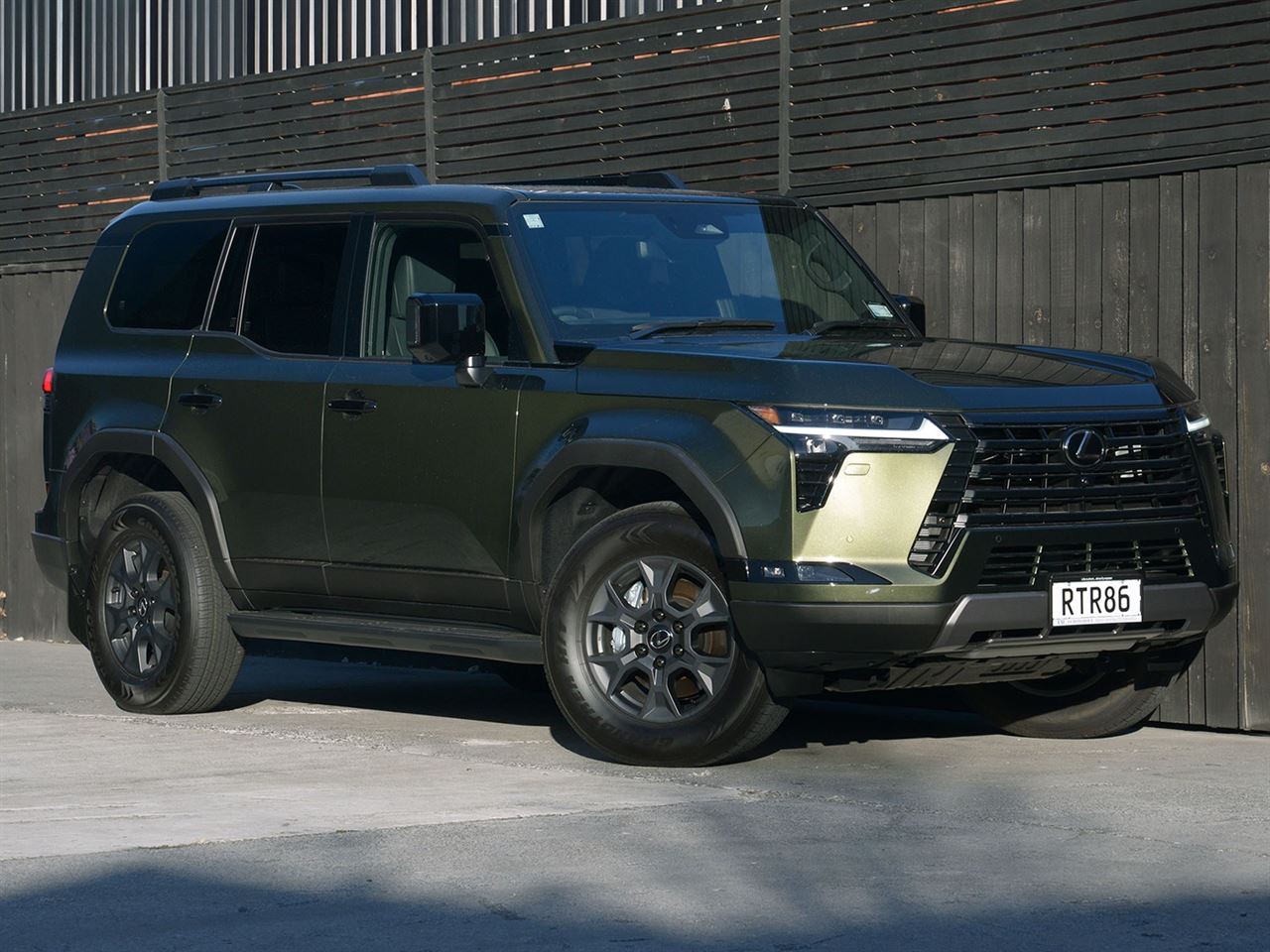 Vehicle image 1