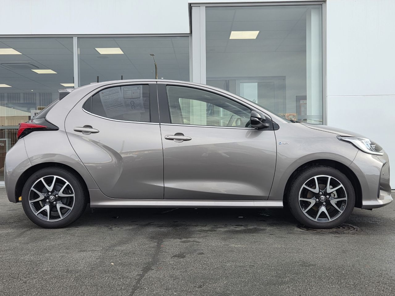 Vehicle image 2