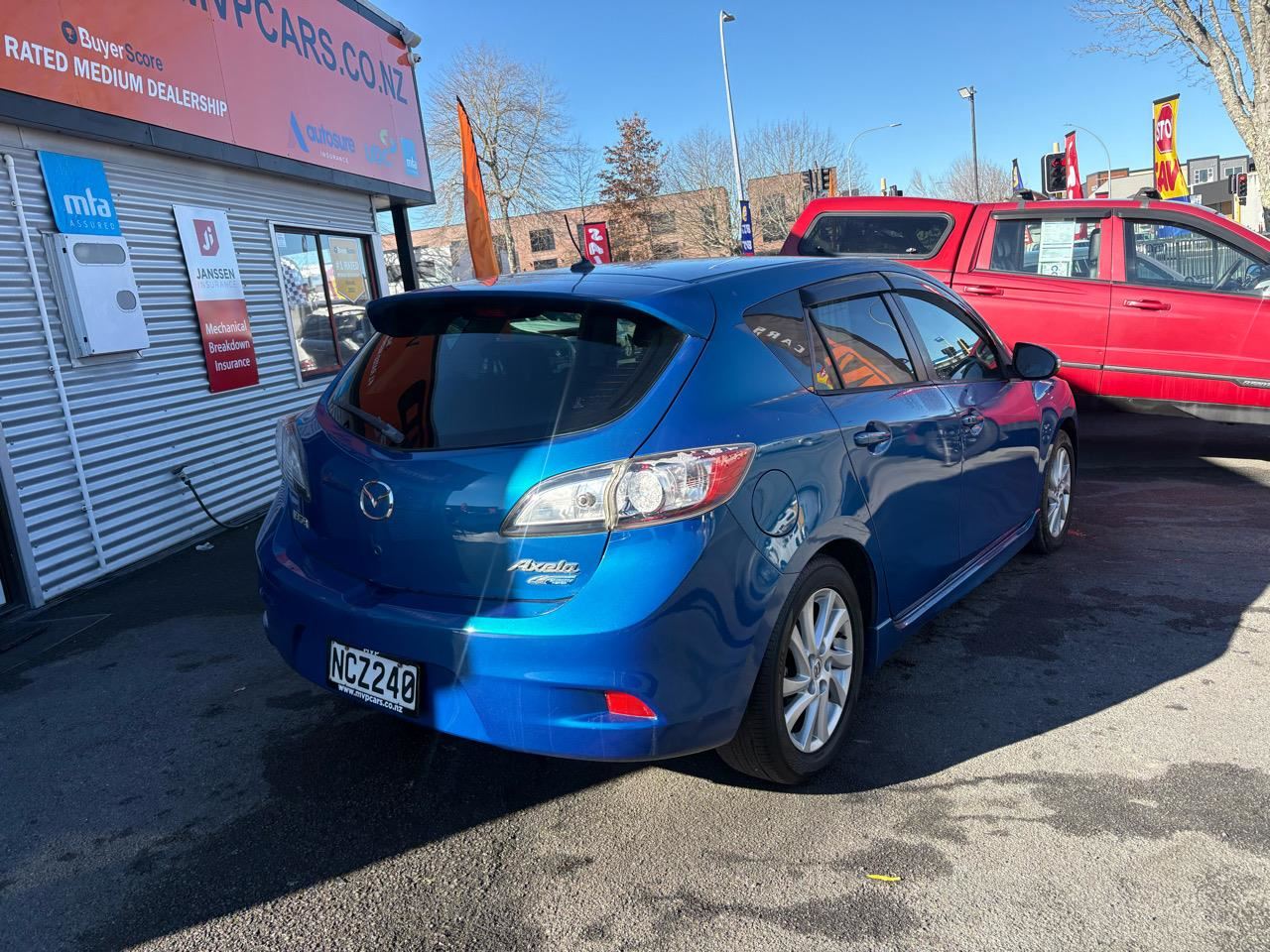 Vehicle image 5