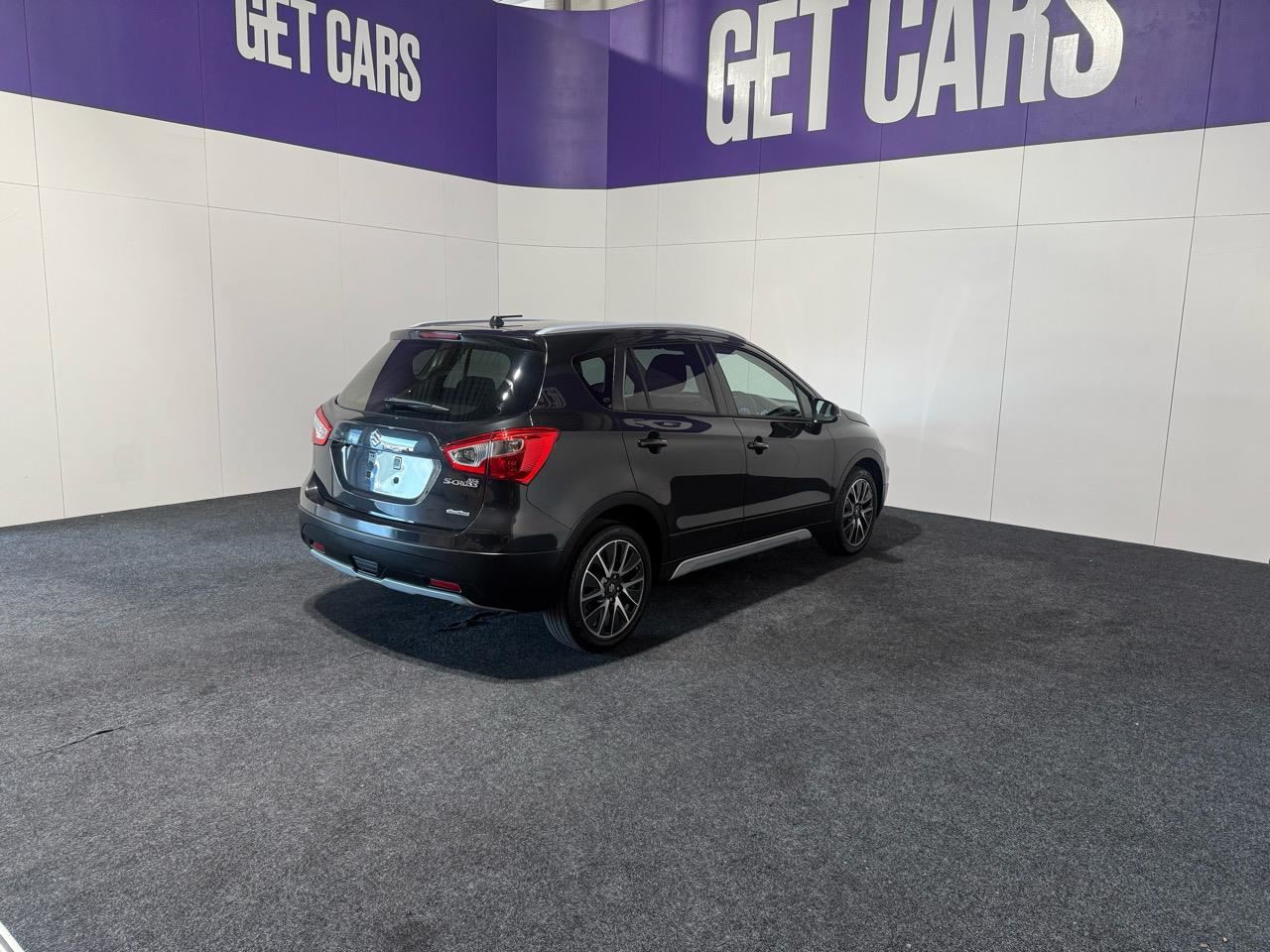 Vehicle image 4