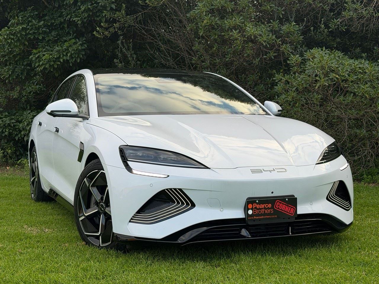 Vehicle image 2