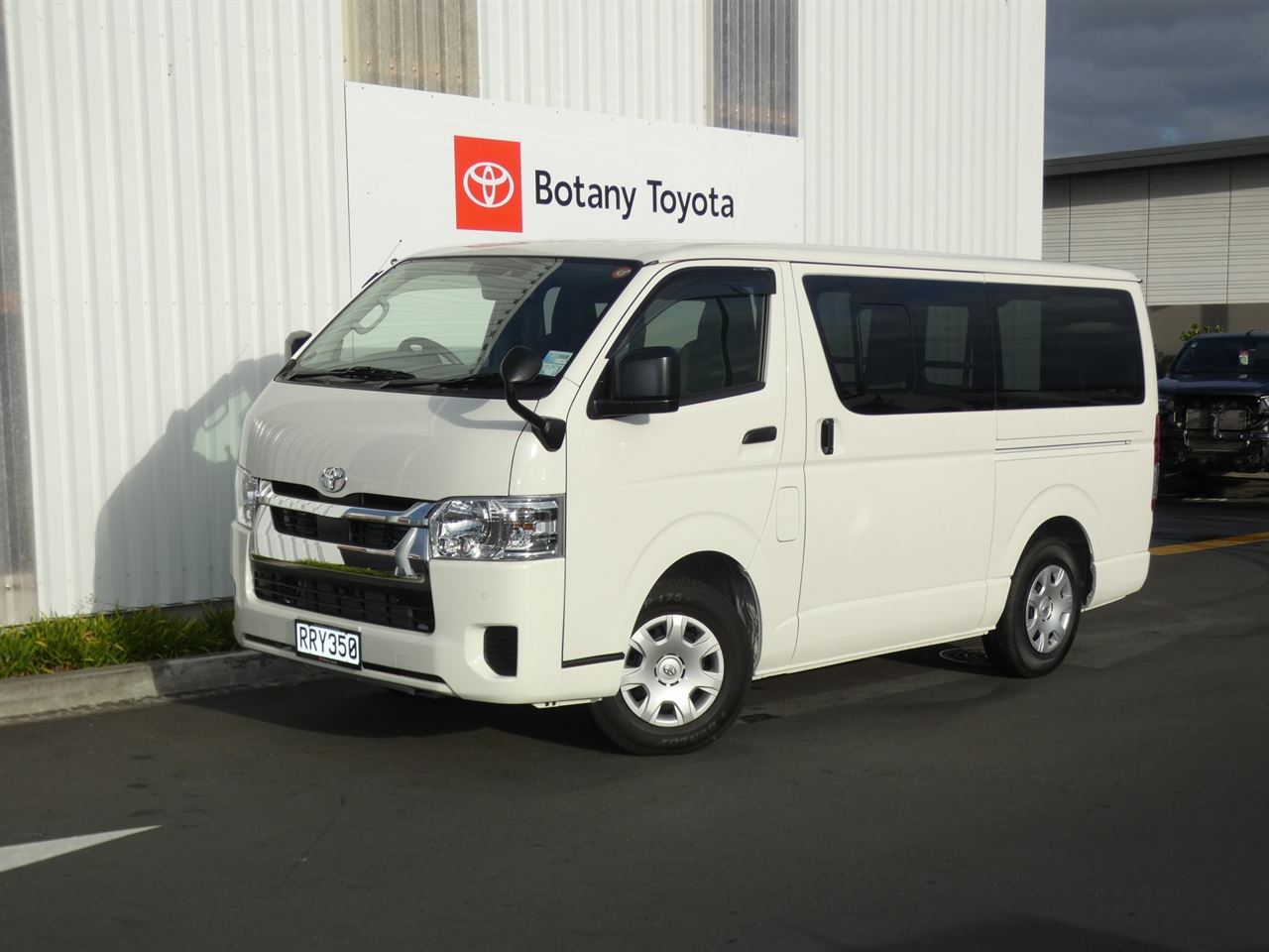 Vehicle image 1