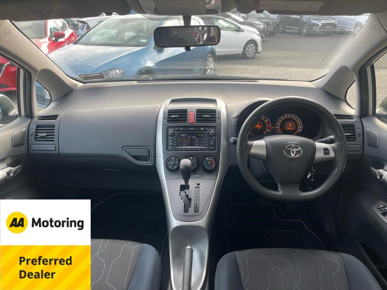 Vehicle image 3