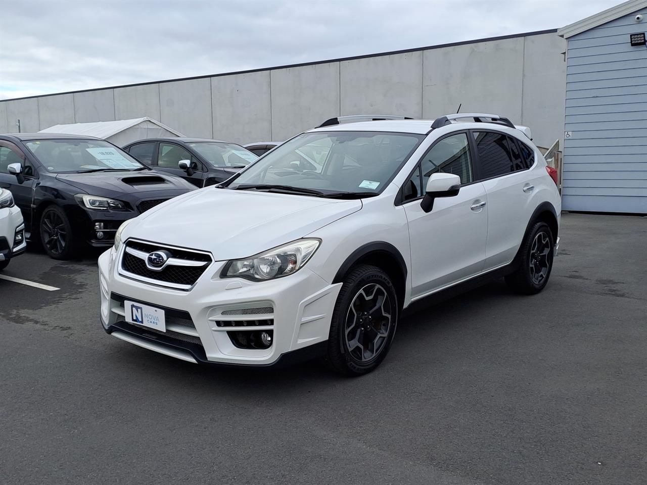 Vehicle image 3