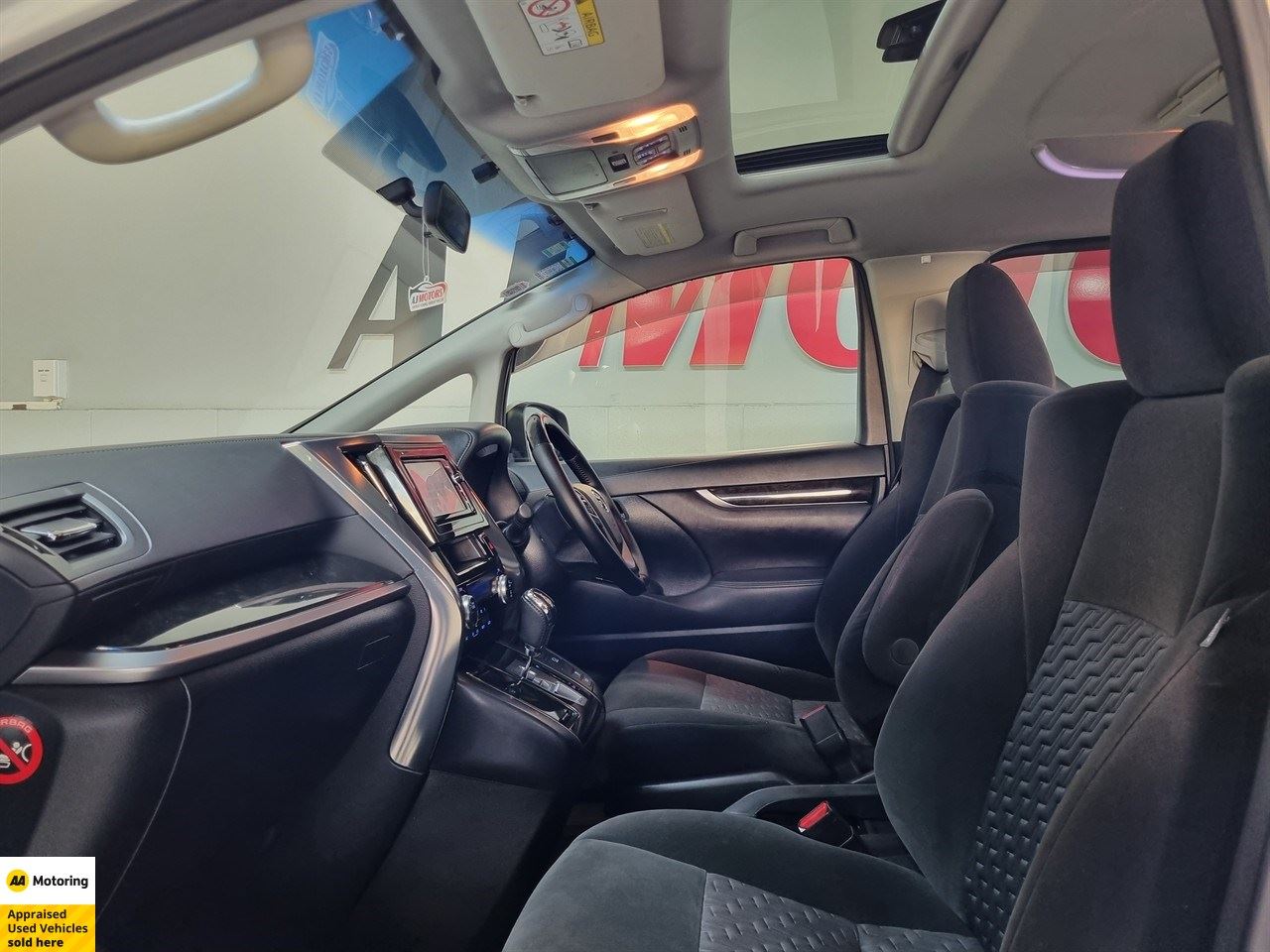 Vehicle image 3