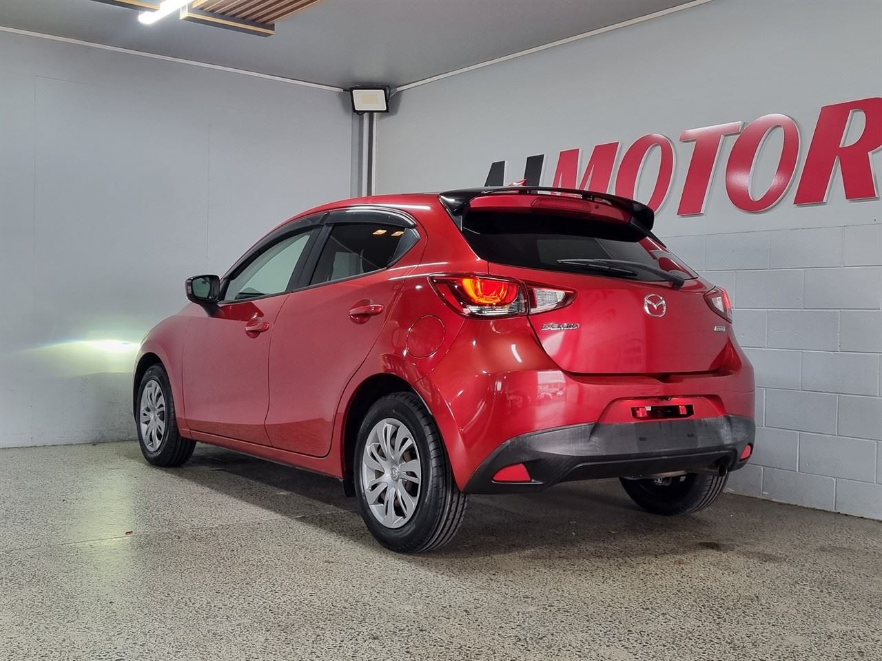 Vehicle image 3
