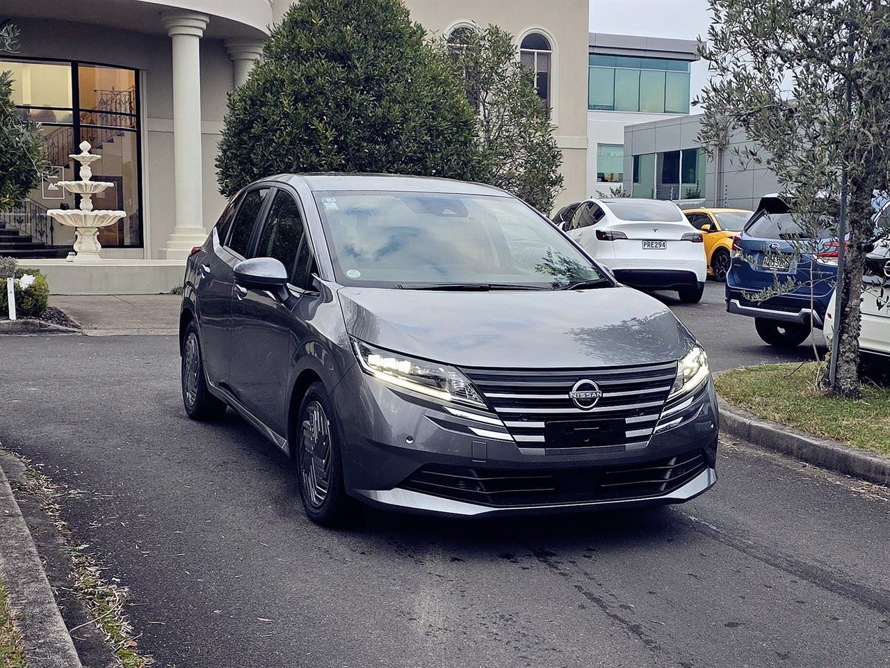 Vehicle image 1