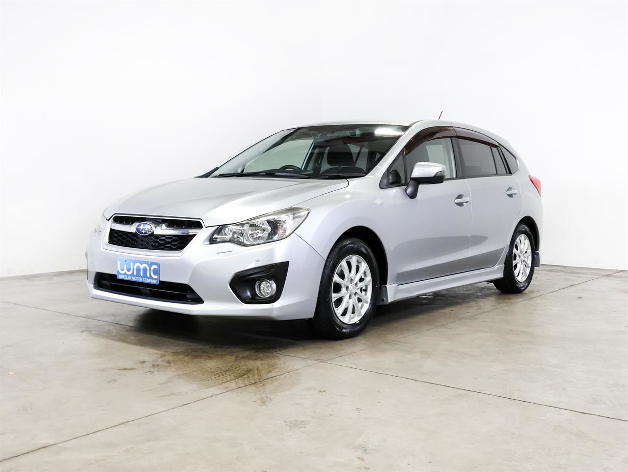 Vehicle image 4
