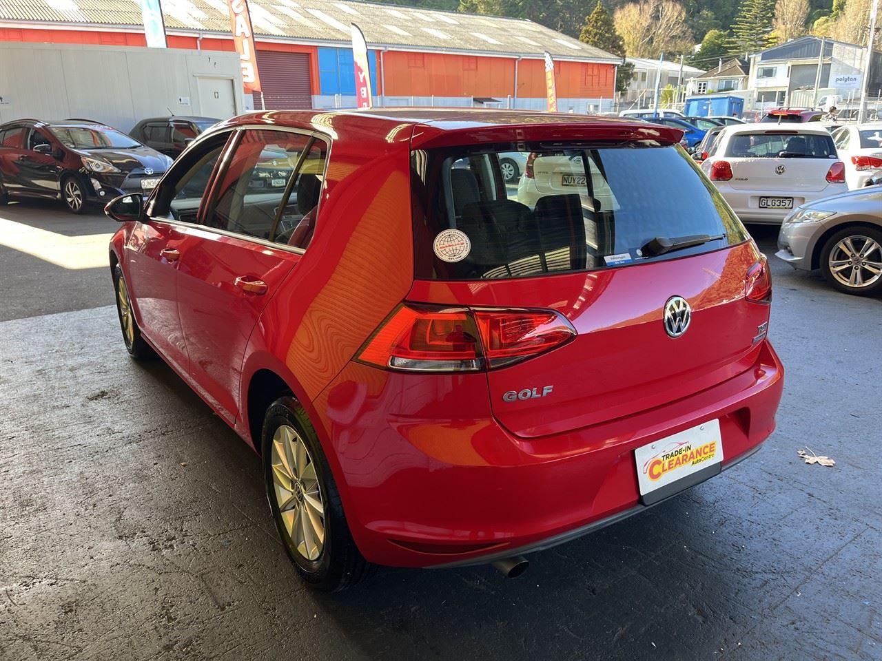 Vehicle image 4