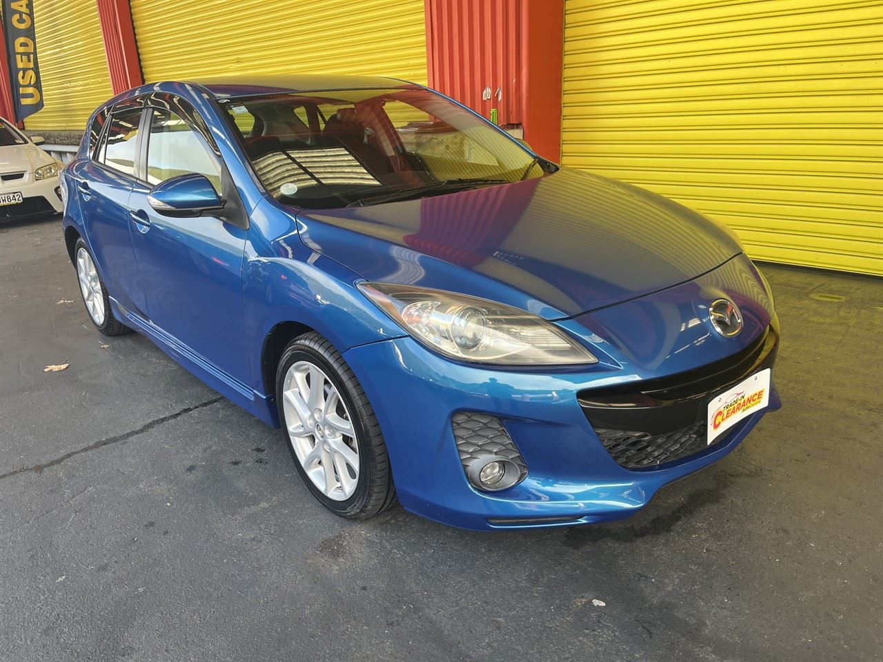 Vehicle image 1