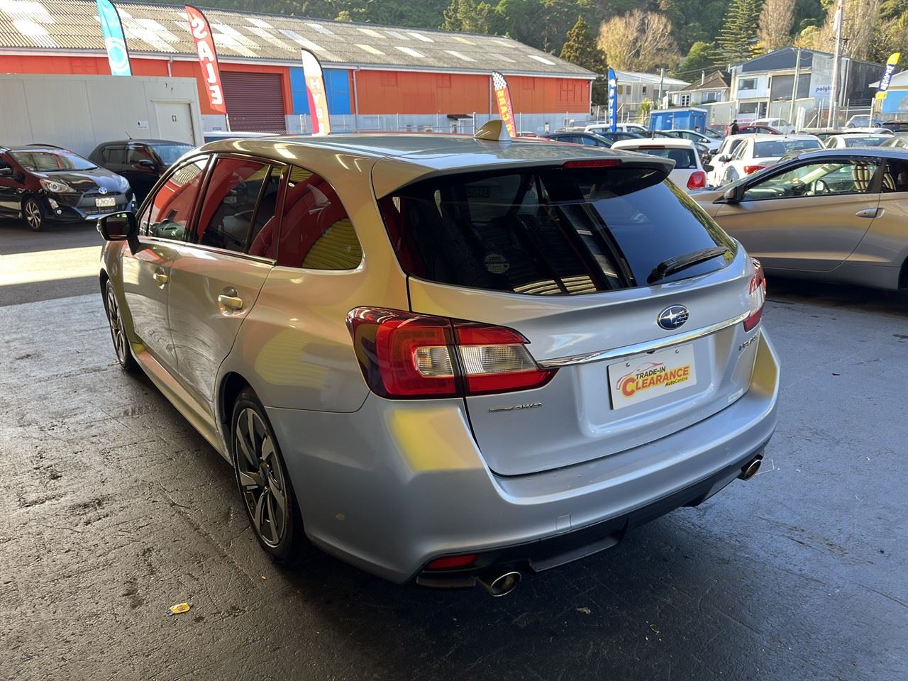 Vehicle image 4