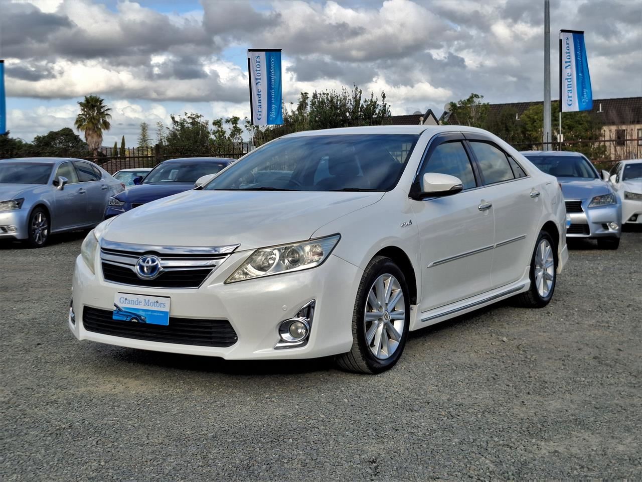 Vehicle image 3