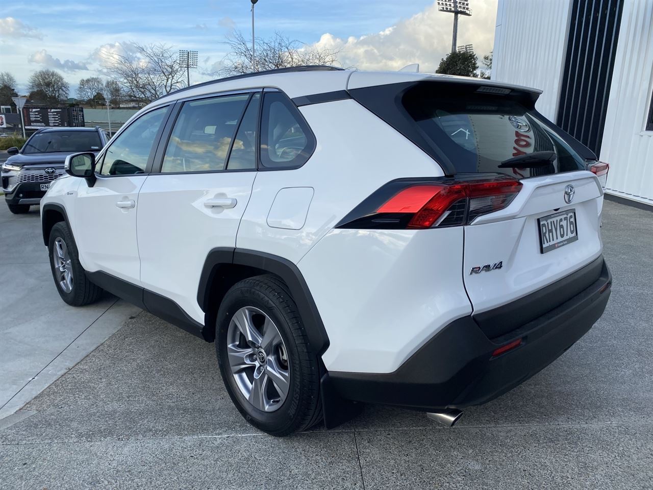 Vehicle image 3