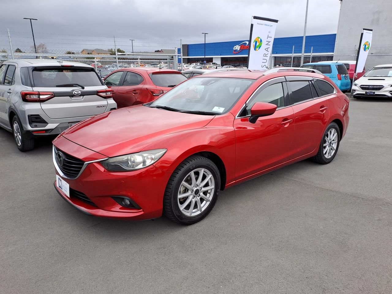 Vehicle image 3