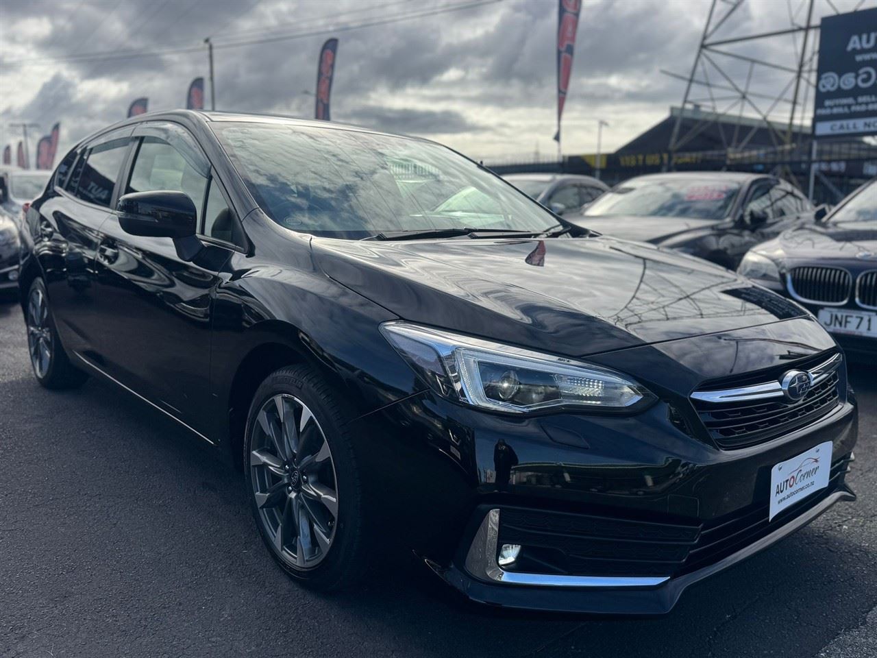 Vehicle image 5