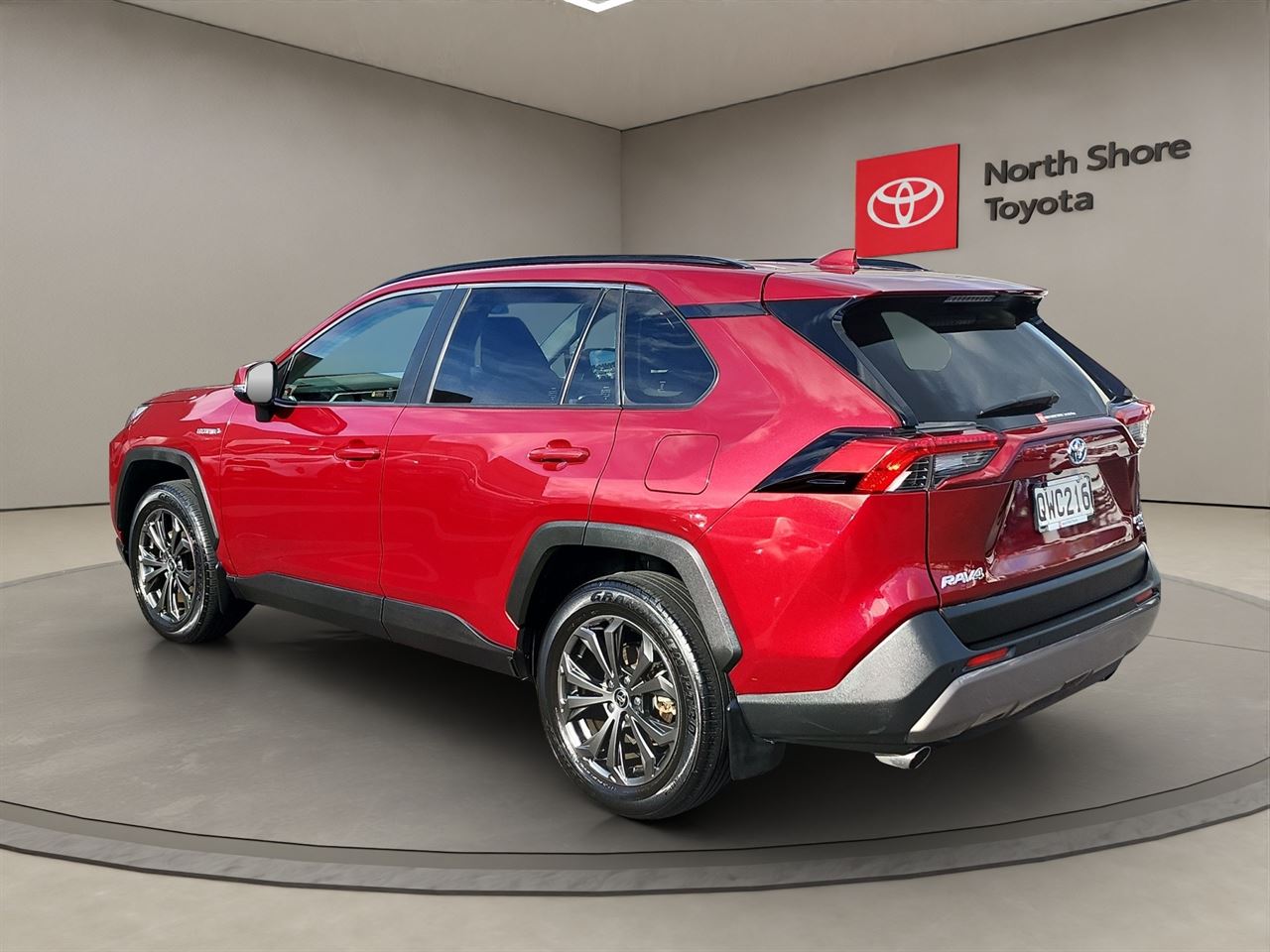 Vehicle image 5
