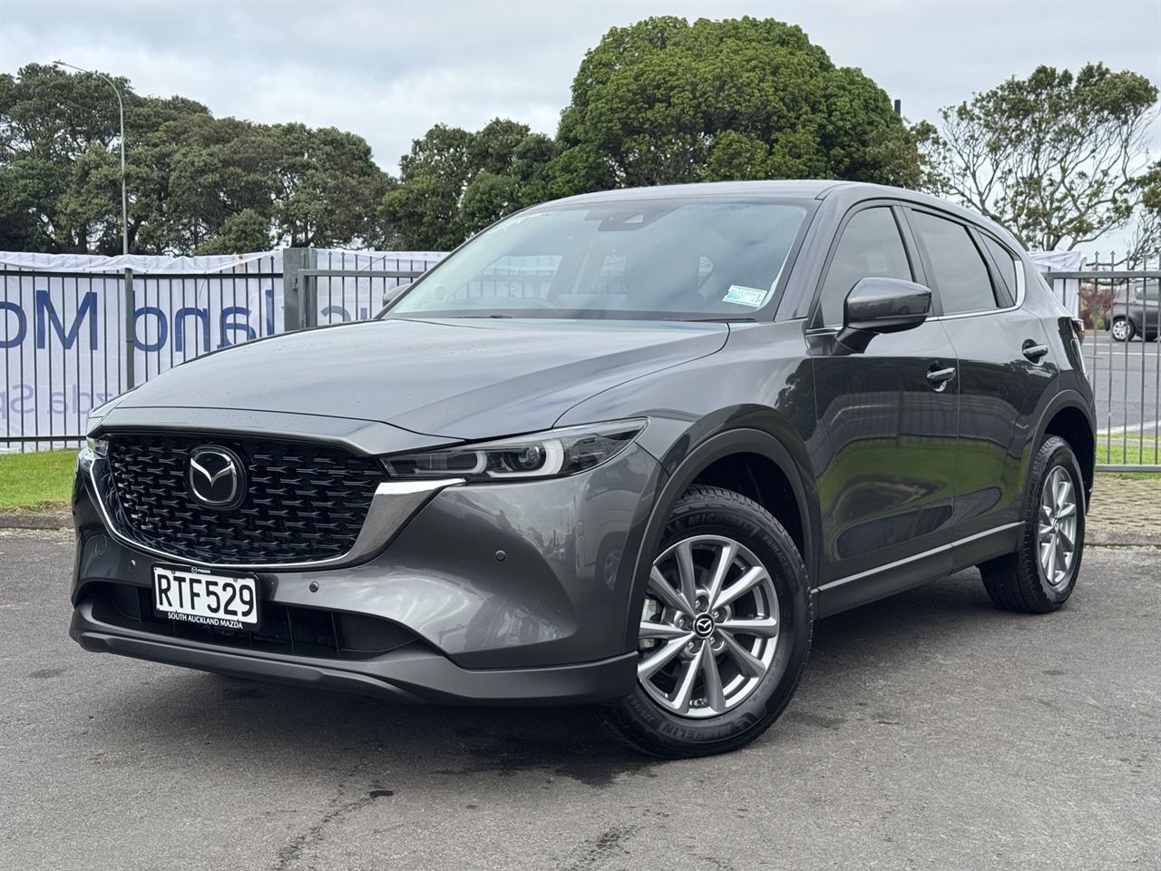 Vehicle image 1