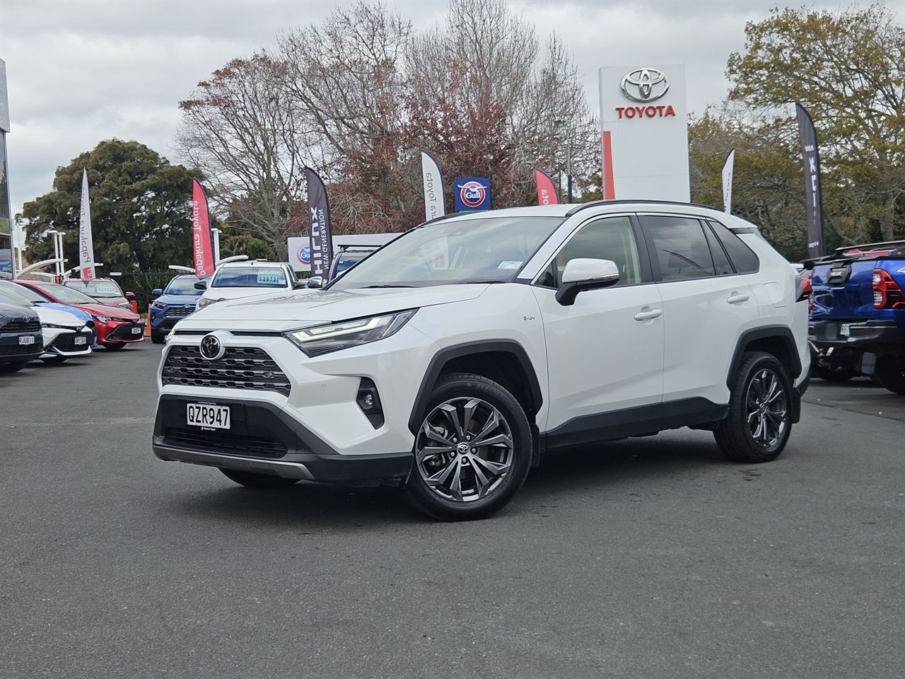 Vehicle image 2