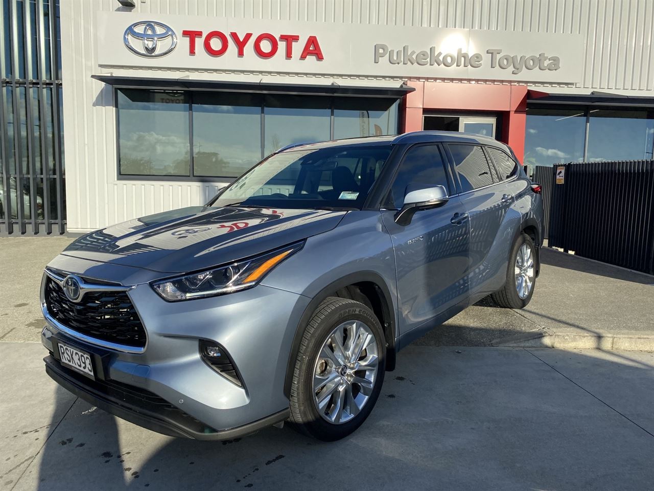 Vehicle image 1
