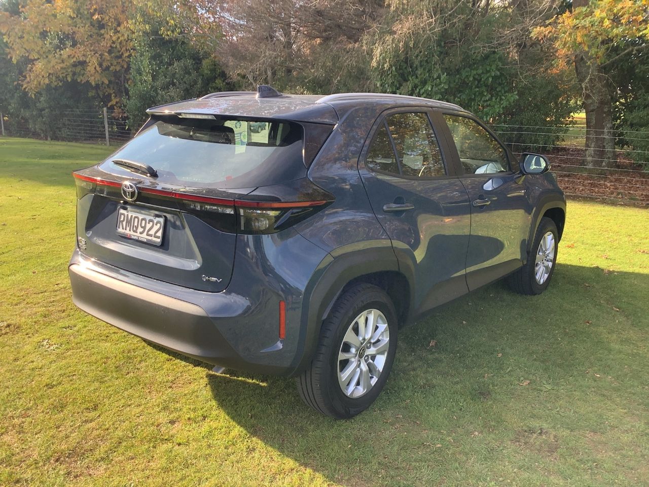Vehicle image 5