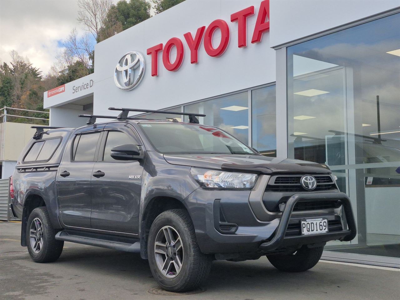 Vehicle image 1
