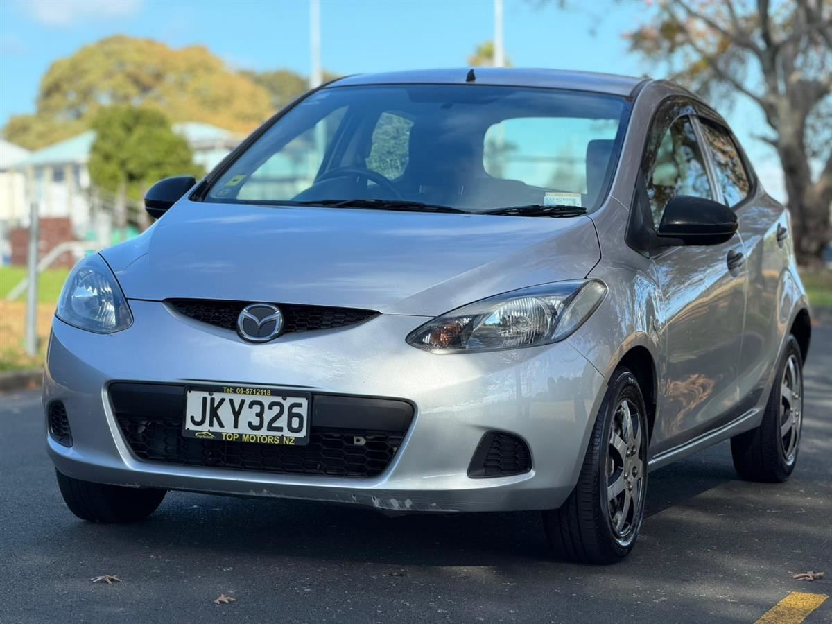 Vehicle image 3