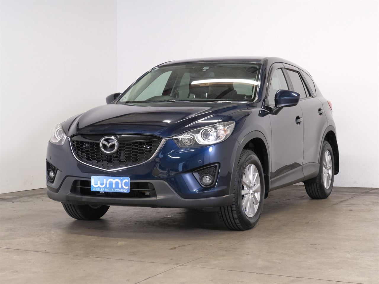 Vehicle image 4