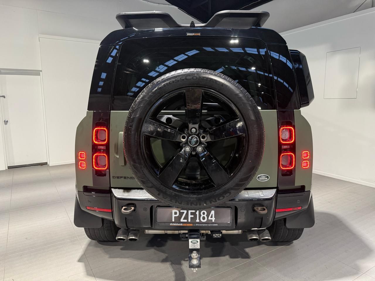 Vehicle image 4