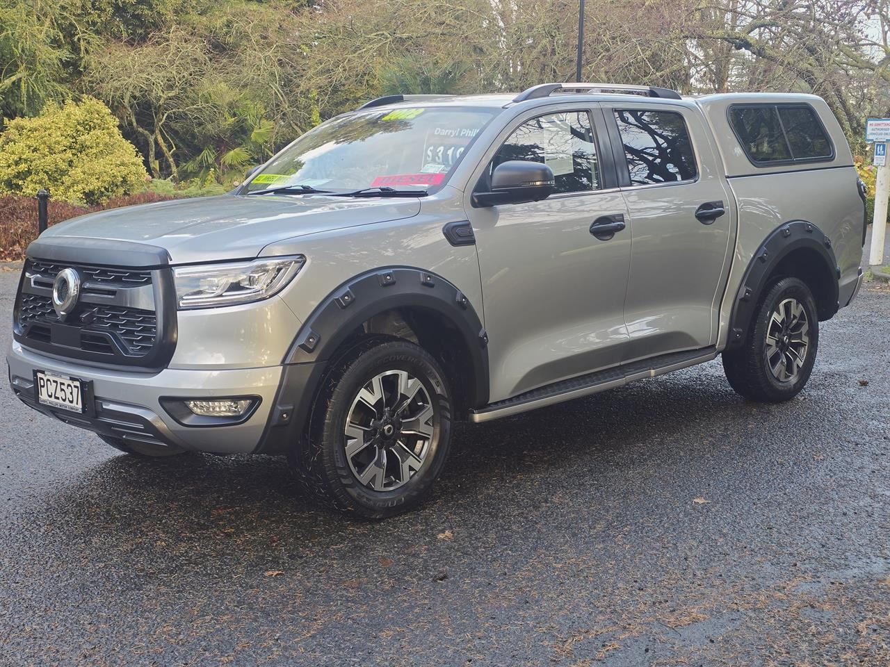 Vehicle image 3