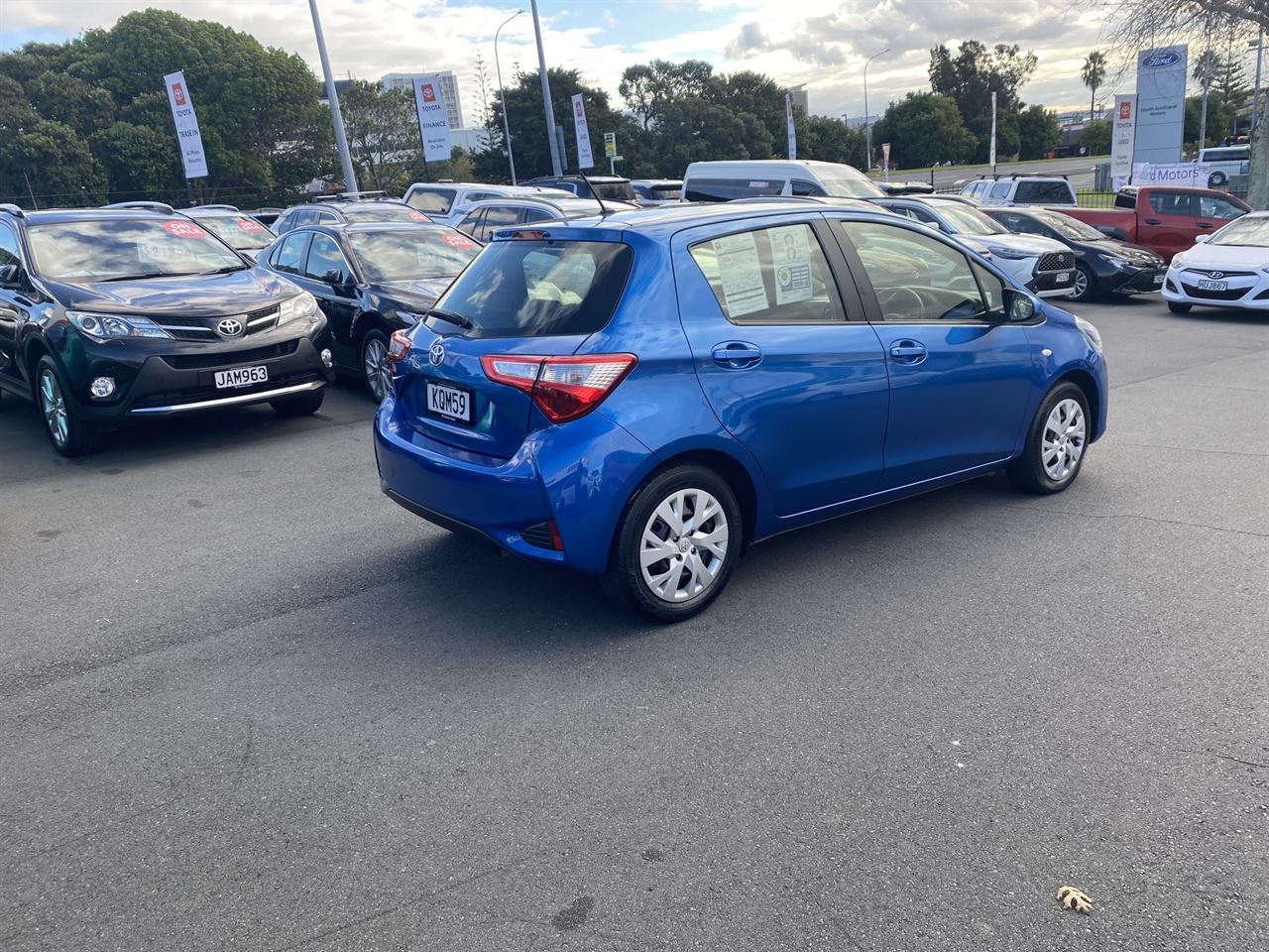 Vehicle image 2