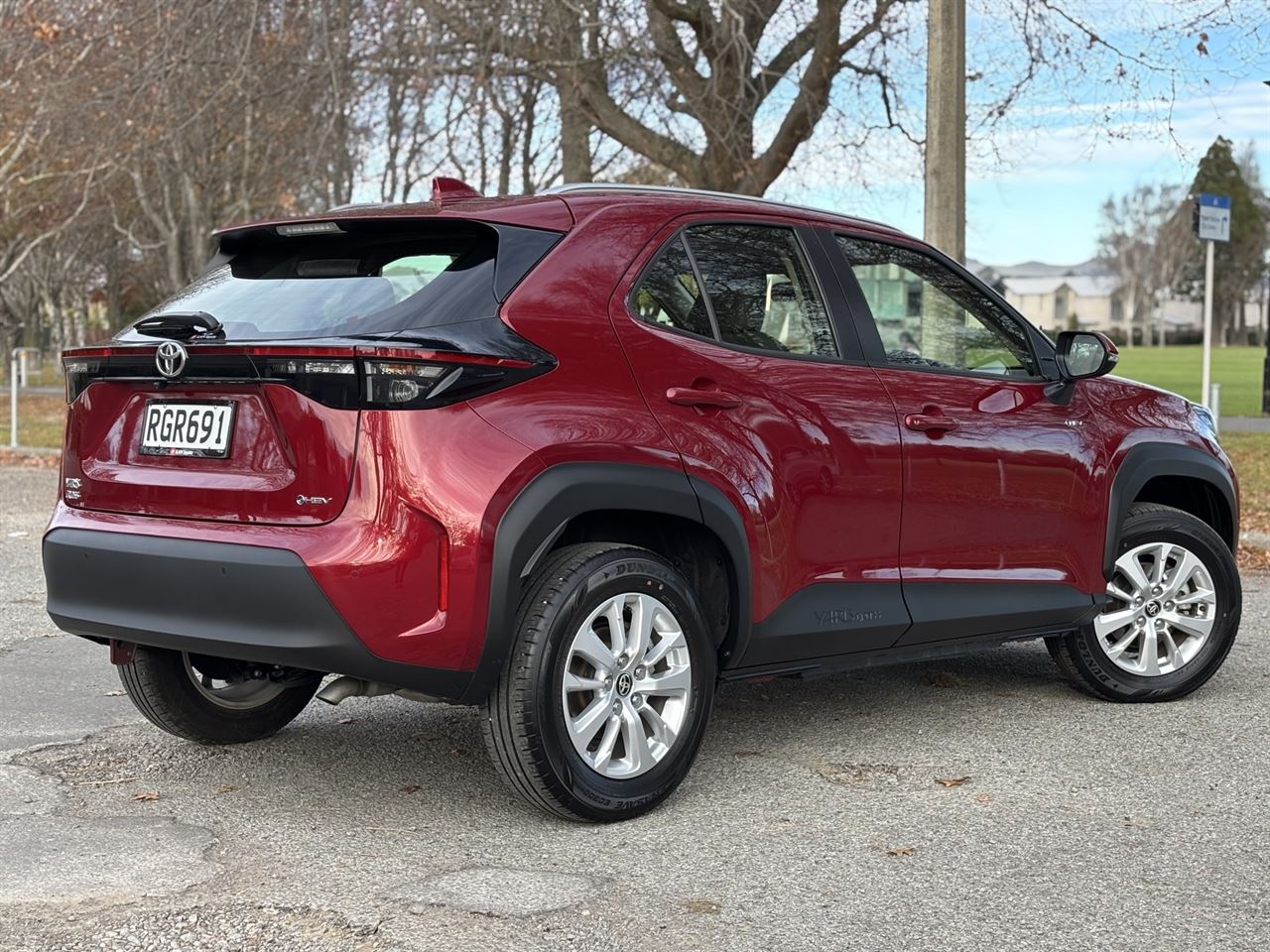 Vehicle image 5