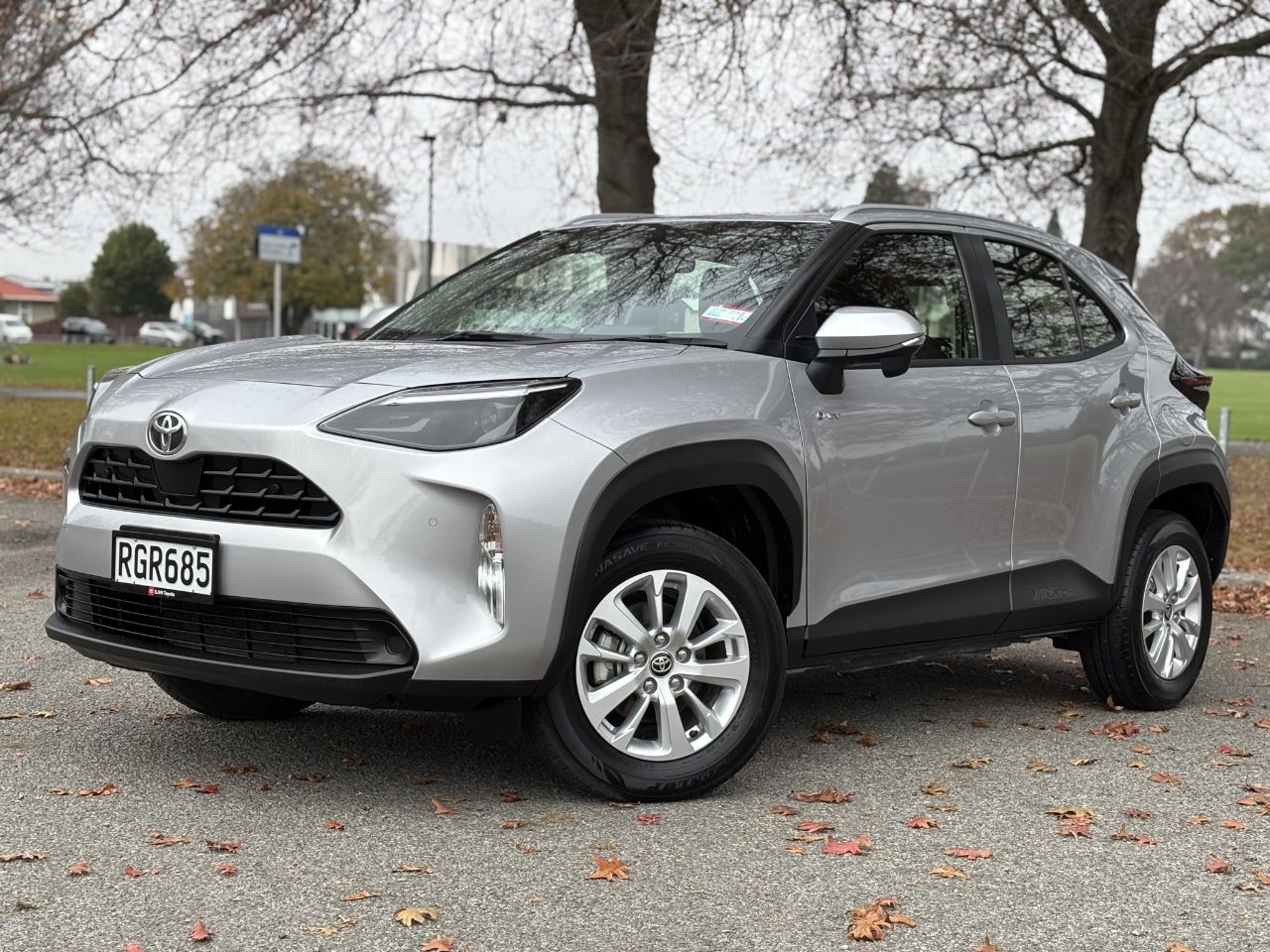 Vehicle image 3
