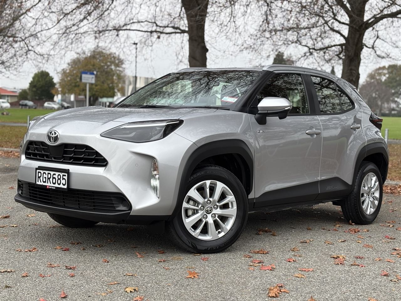 Vehicle image 3