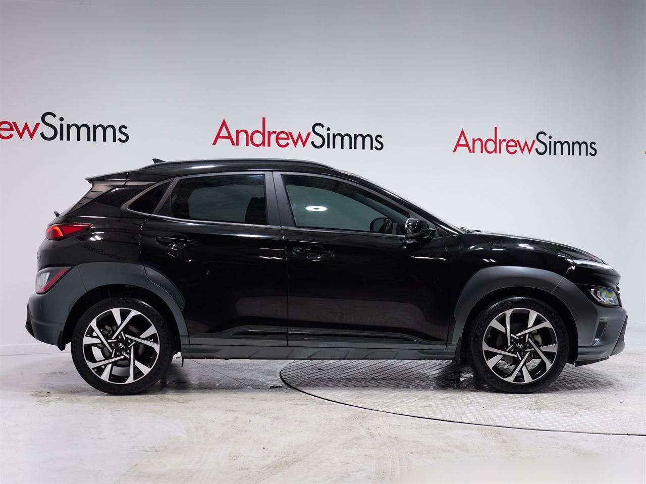 Vehicle image 3