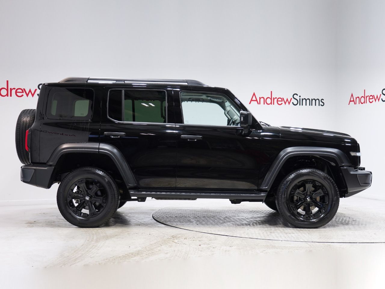 Vehicle image 3