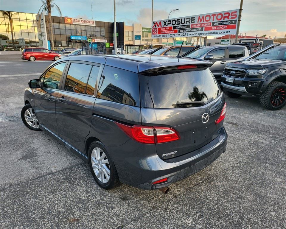 Vehicle image 4