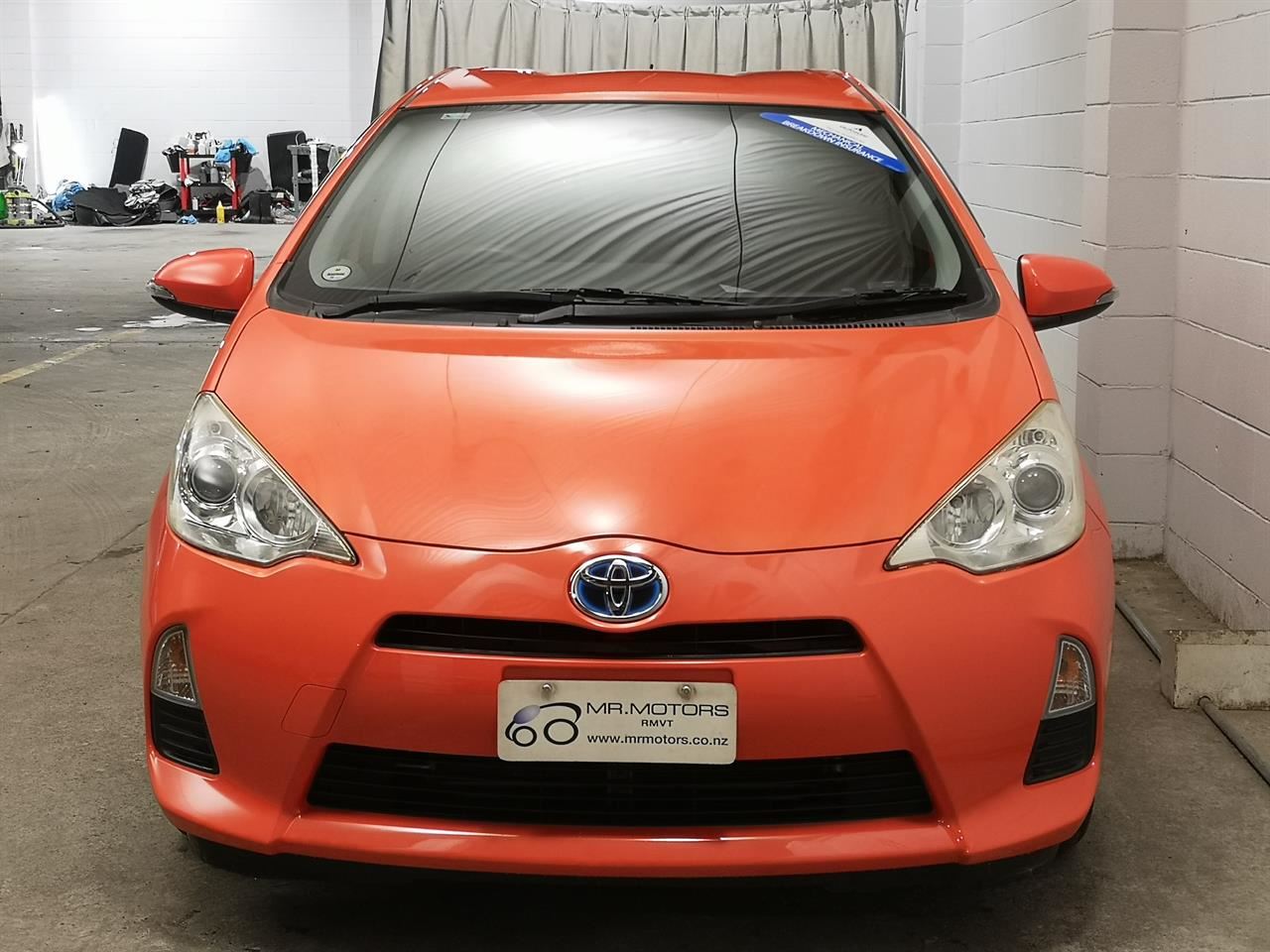 Vehicle image 4