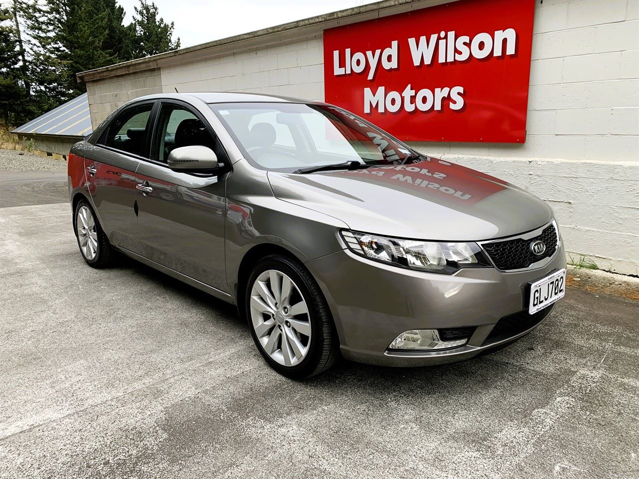 Vehicle image 1