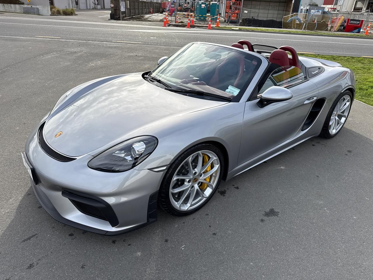 Vehicle image 4