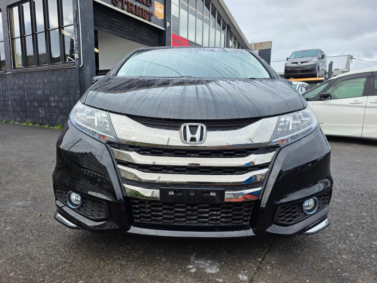 Vehicle image 3