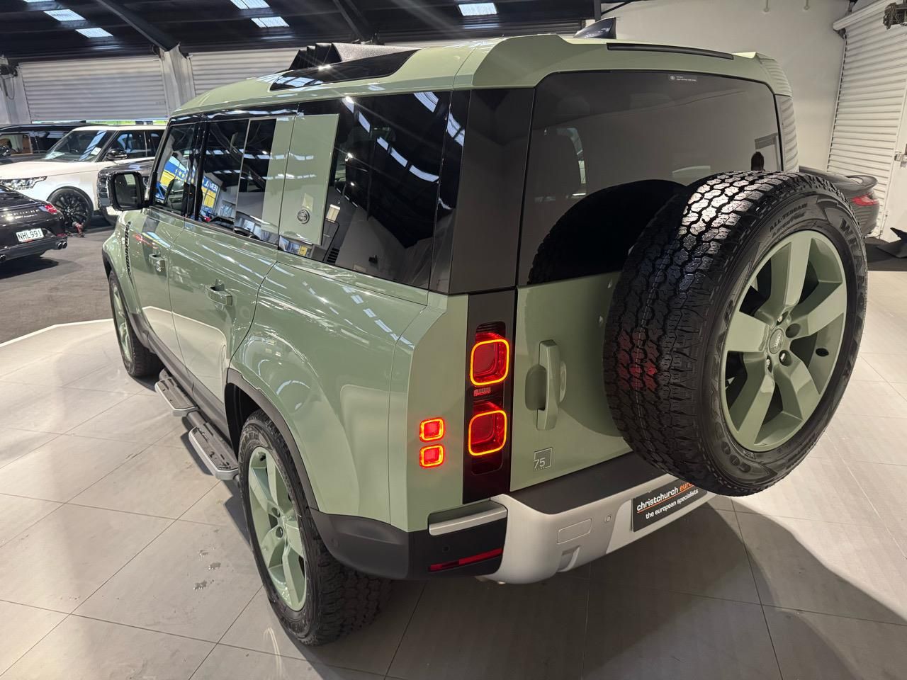 Vehicle image 5