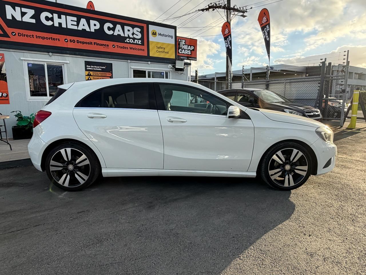 Vehicle image 5