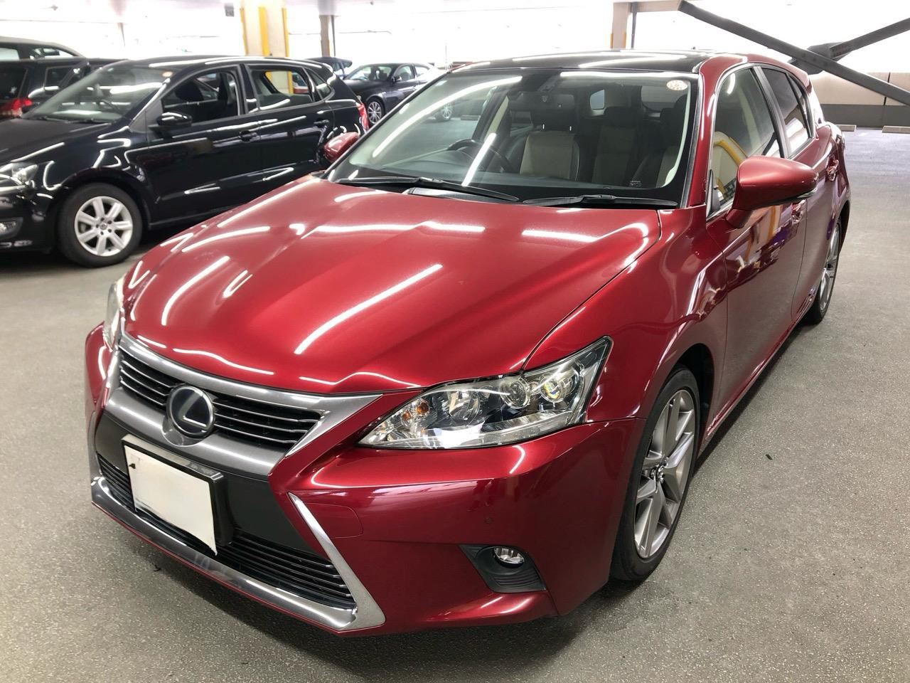Vehicle image 5