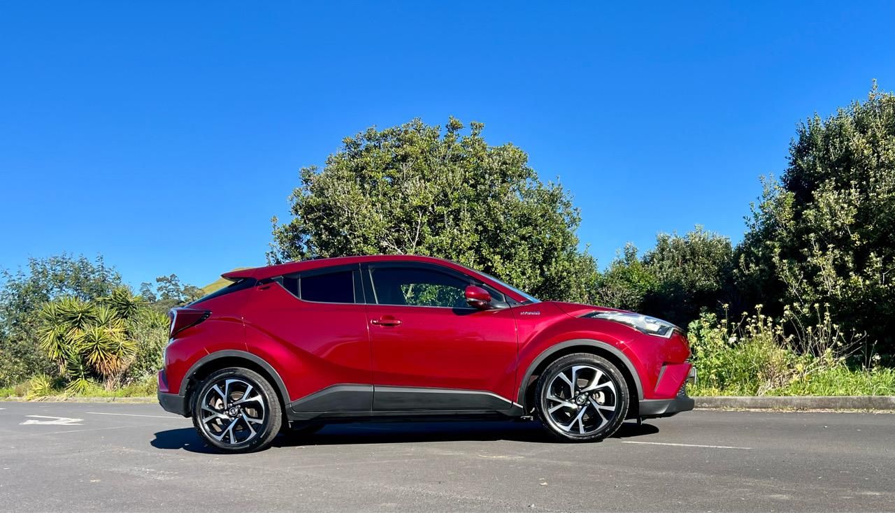 Vehicle image 4